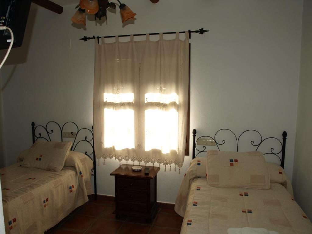 La Despensa Del Valle Restábal Room photo